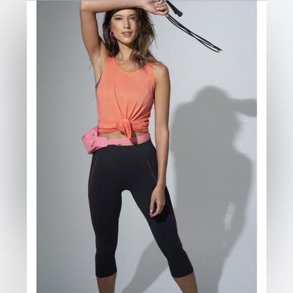 All Day Alba Emma Cropped Legging Resort Apparel in Midnight Black Size Small - Picture 3 of 17